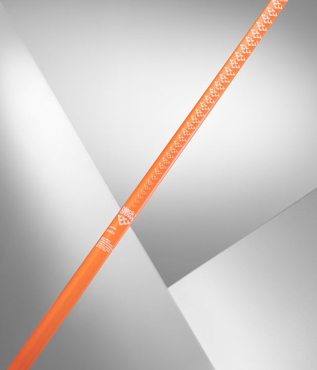 Black Crows META sauvat ORANSSI VALKOINEN