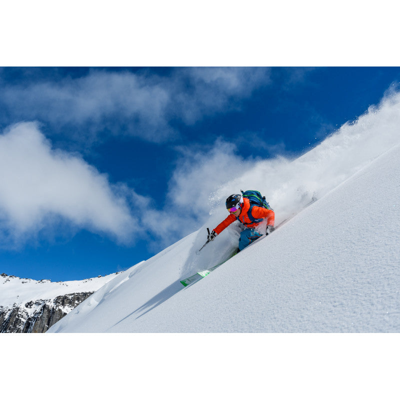 PLUM Guide 12 - MUSTA + Leash