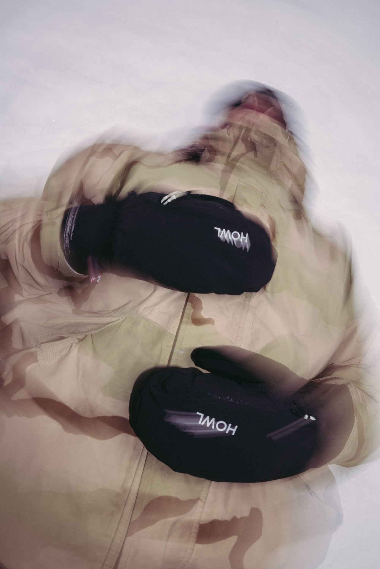 Howl Supply - POCKET MITT Musta