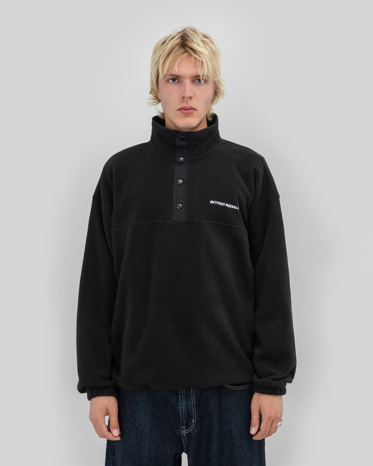 Beyond Medals - Half Snap Fleece -paita, musta