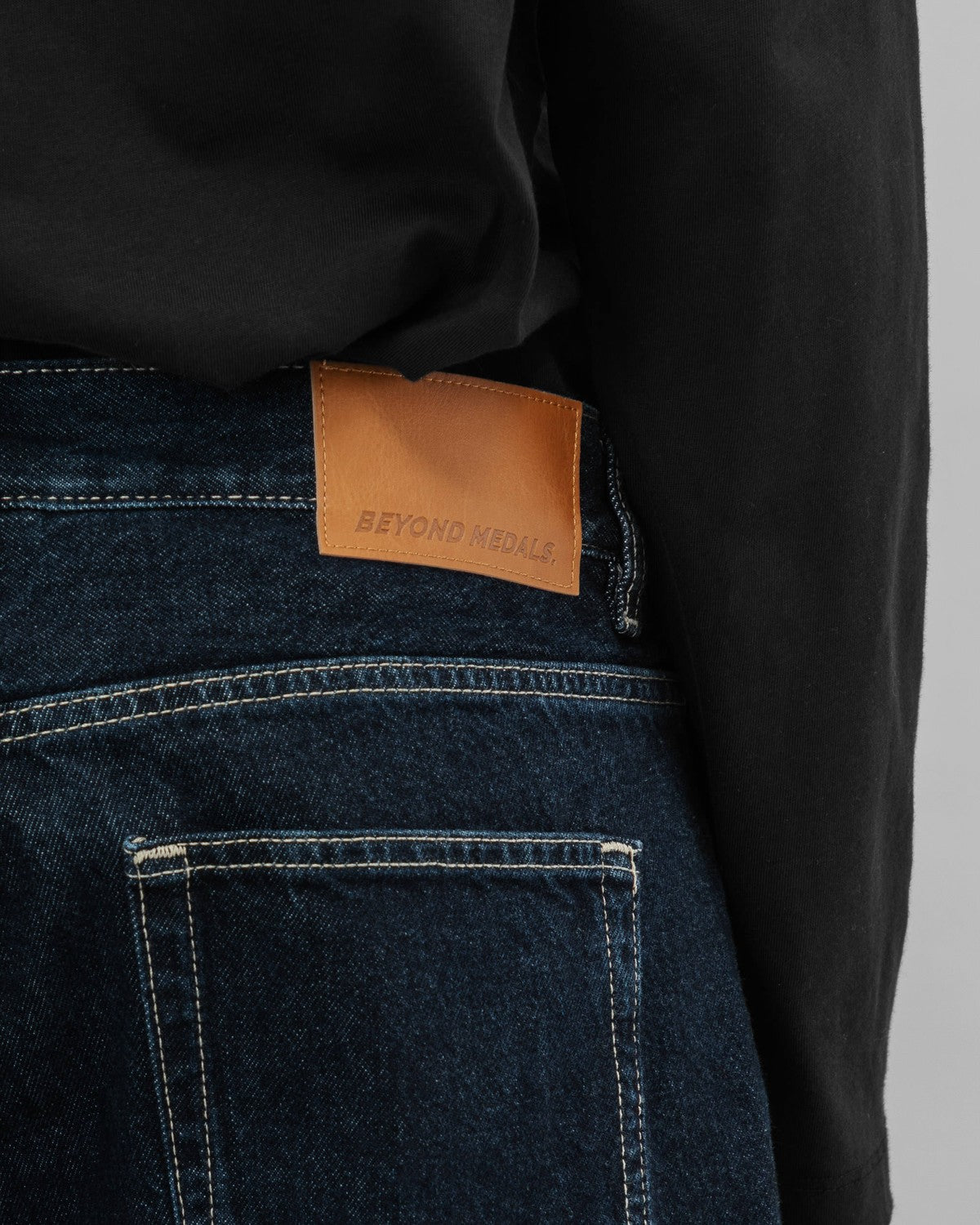 Beyond Medals - Väljät farkut tummansiniset