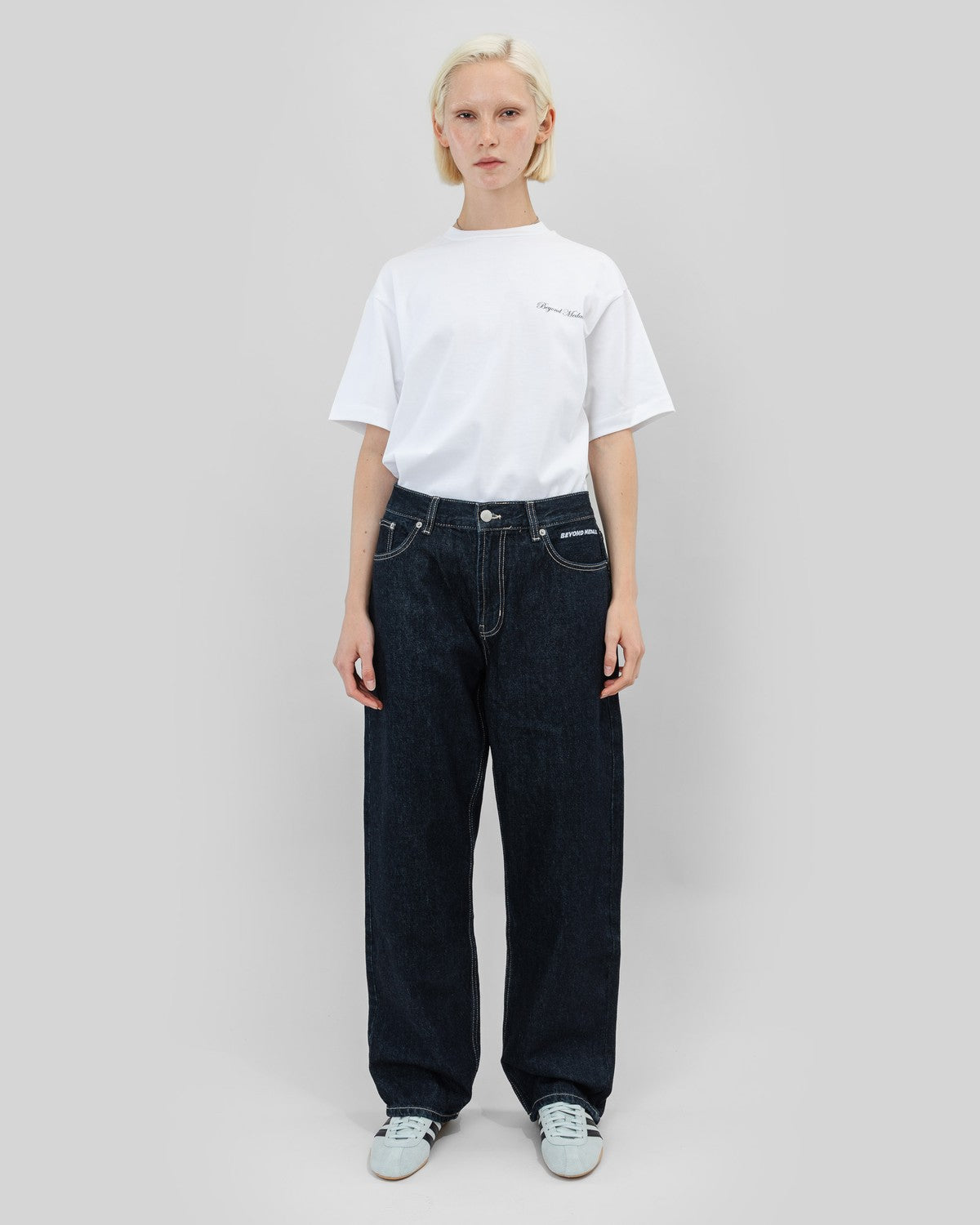 Beyond Medals - Väljät farkut tummansiniset