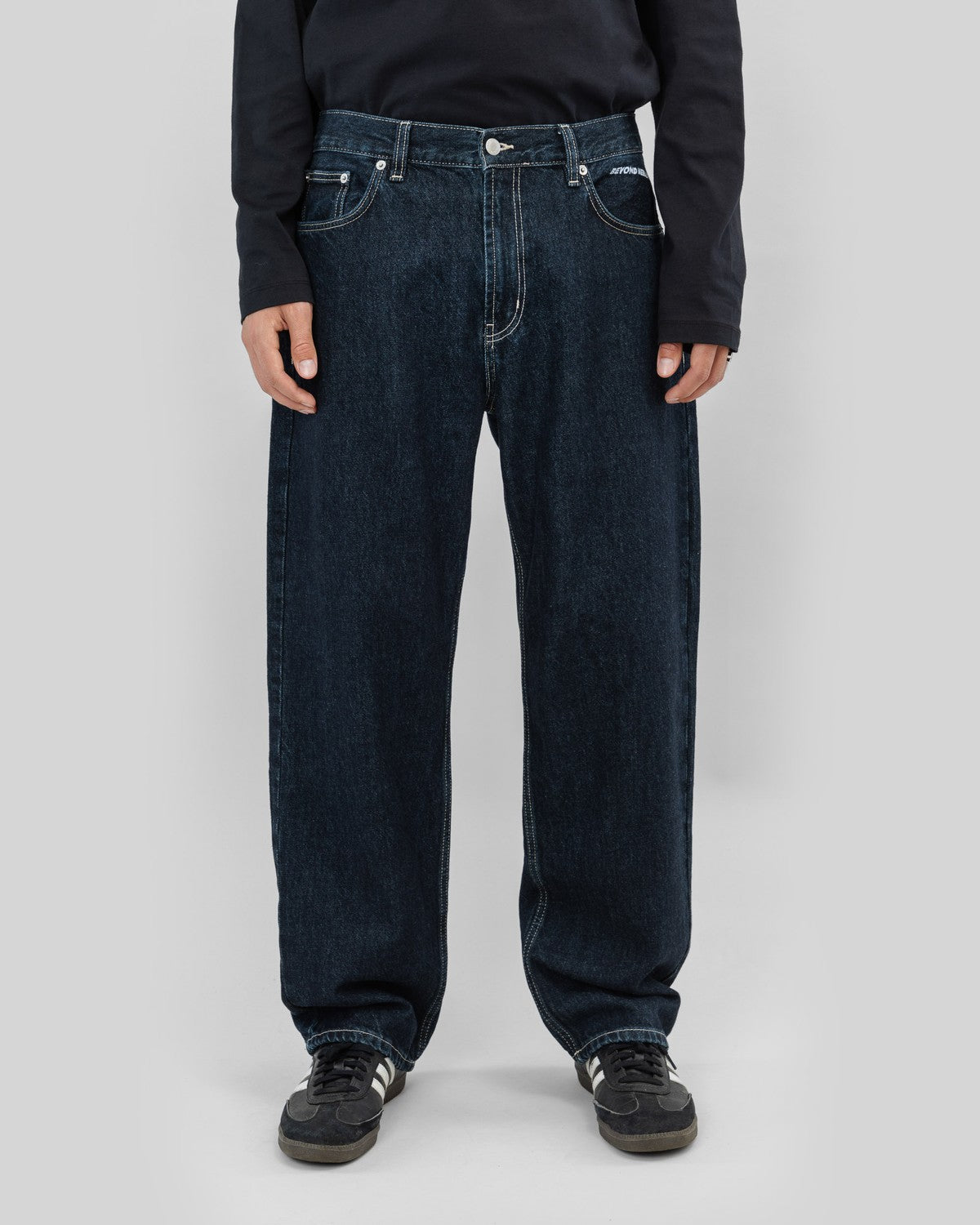 Beyond Medals - Väljät farkut tummansiniset