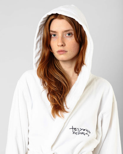 Mitalien tuolla puolen - Enkelinkaapu