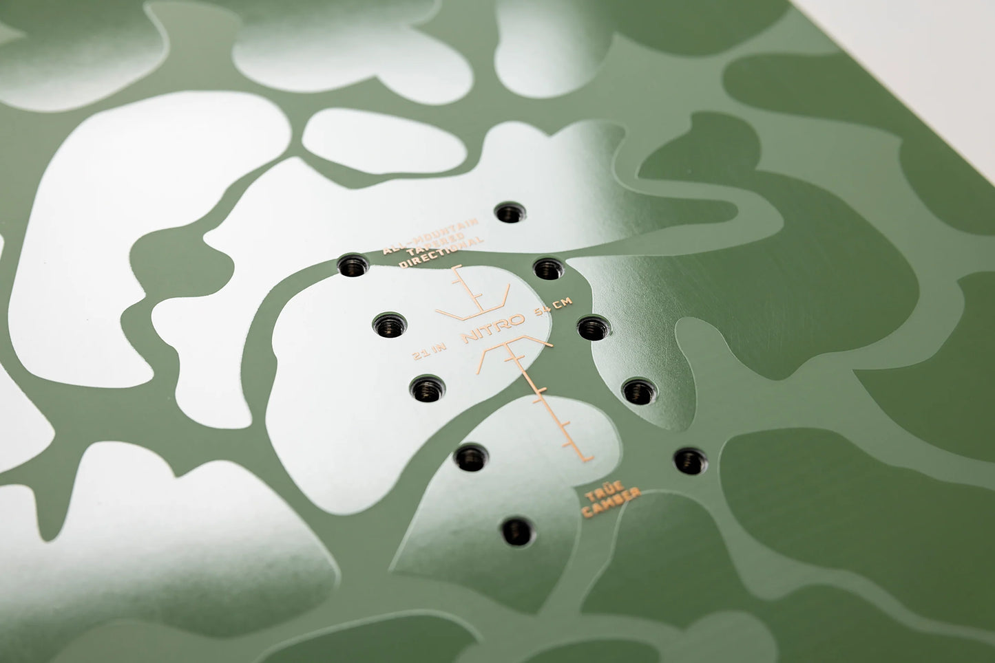 Nitro-lumilaudat - Slash