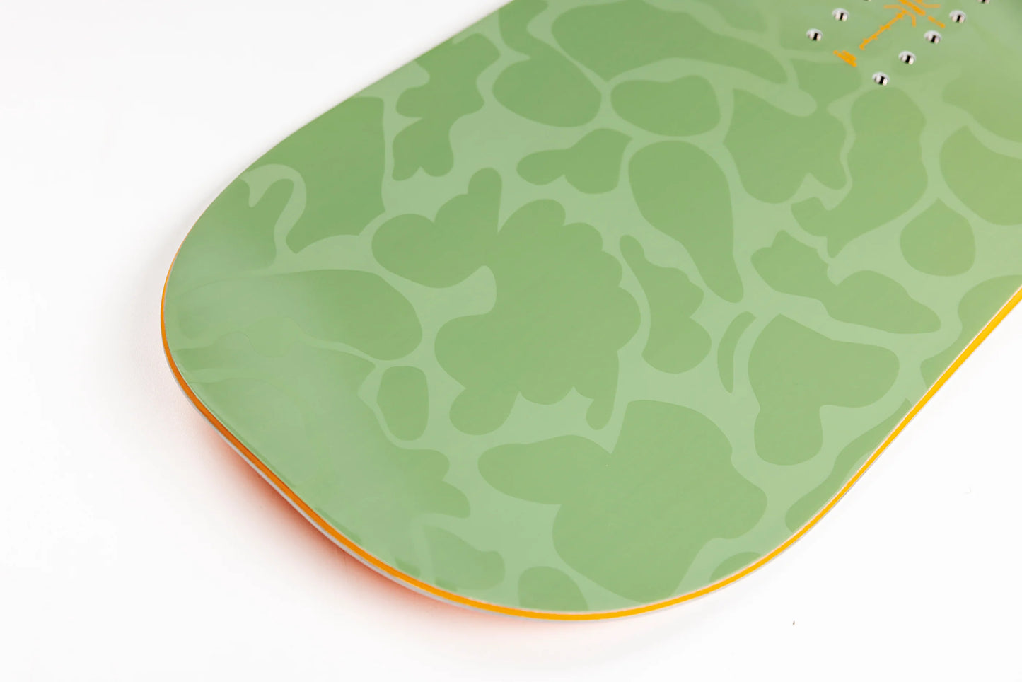 Nitro-lumilaudat - Slash