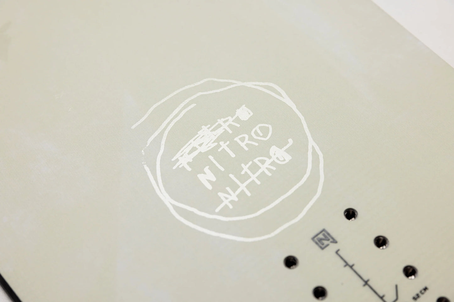 Nitro-lumilaudat - T1