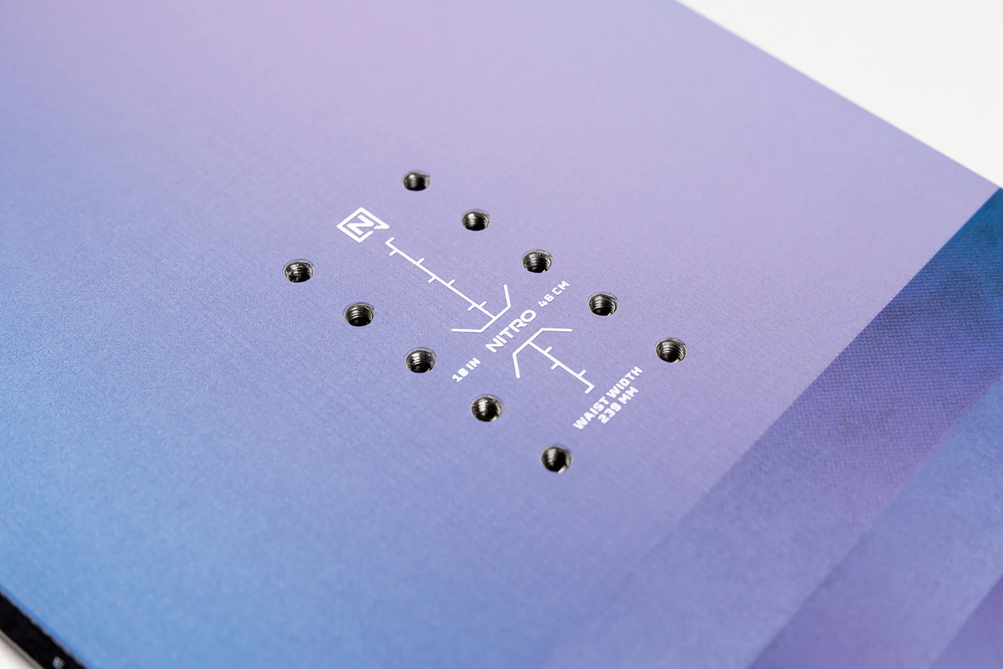 Nitro-lumilaudat - Fate Women