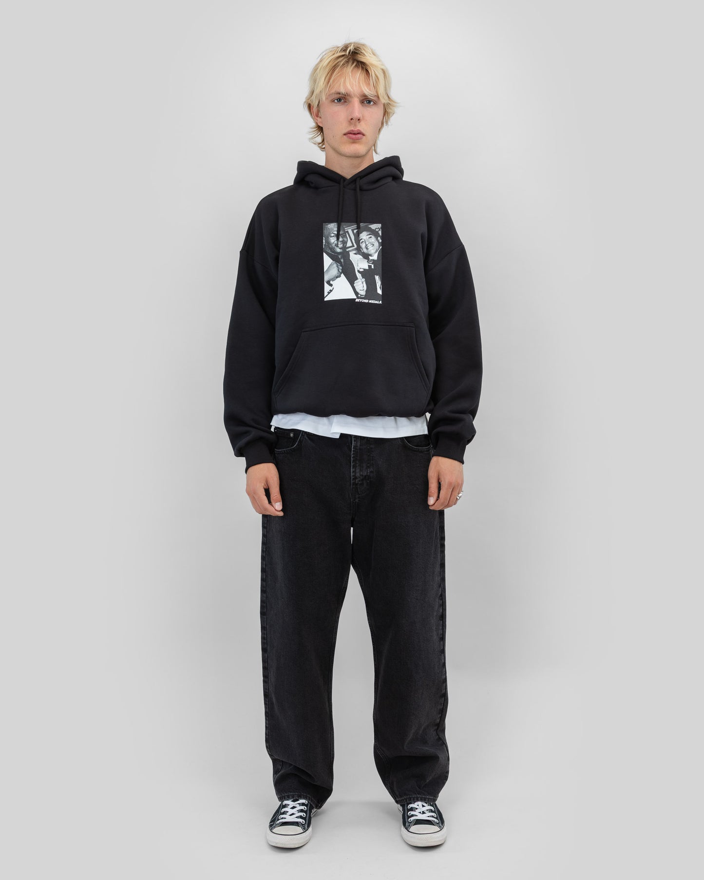 Mitalien tuolla puolen - All Stars -huppari