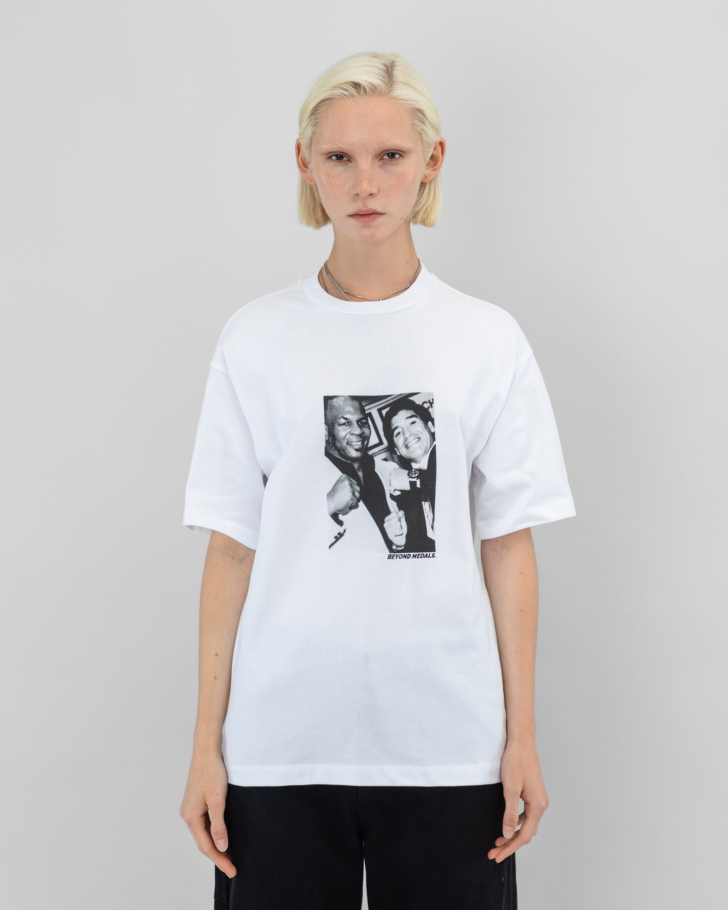 Mitalien ulkopuolella - All Stars -t-paita