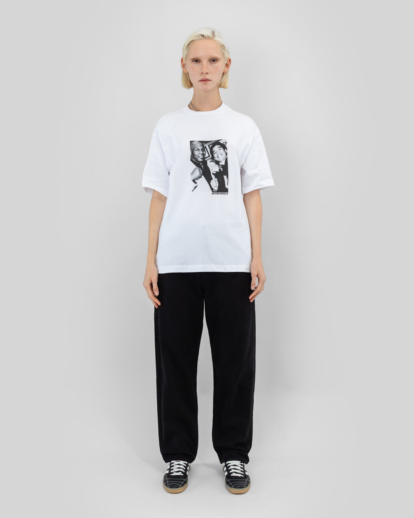 Mitalien ulkopuolella - All Stars -t-paita