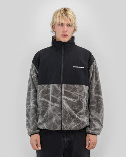 Beyond Medals - Ruskea tekninen fleecetakki