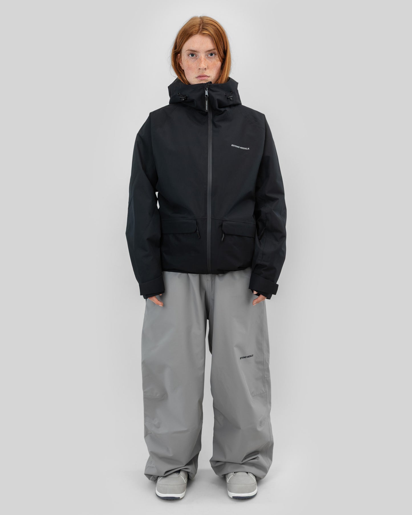 Beyond Medals - Nostalgia-takki 2L Musta