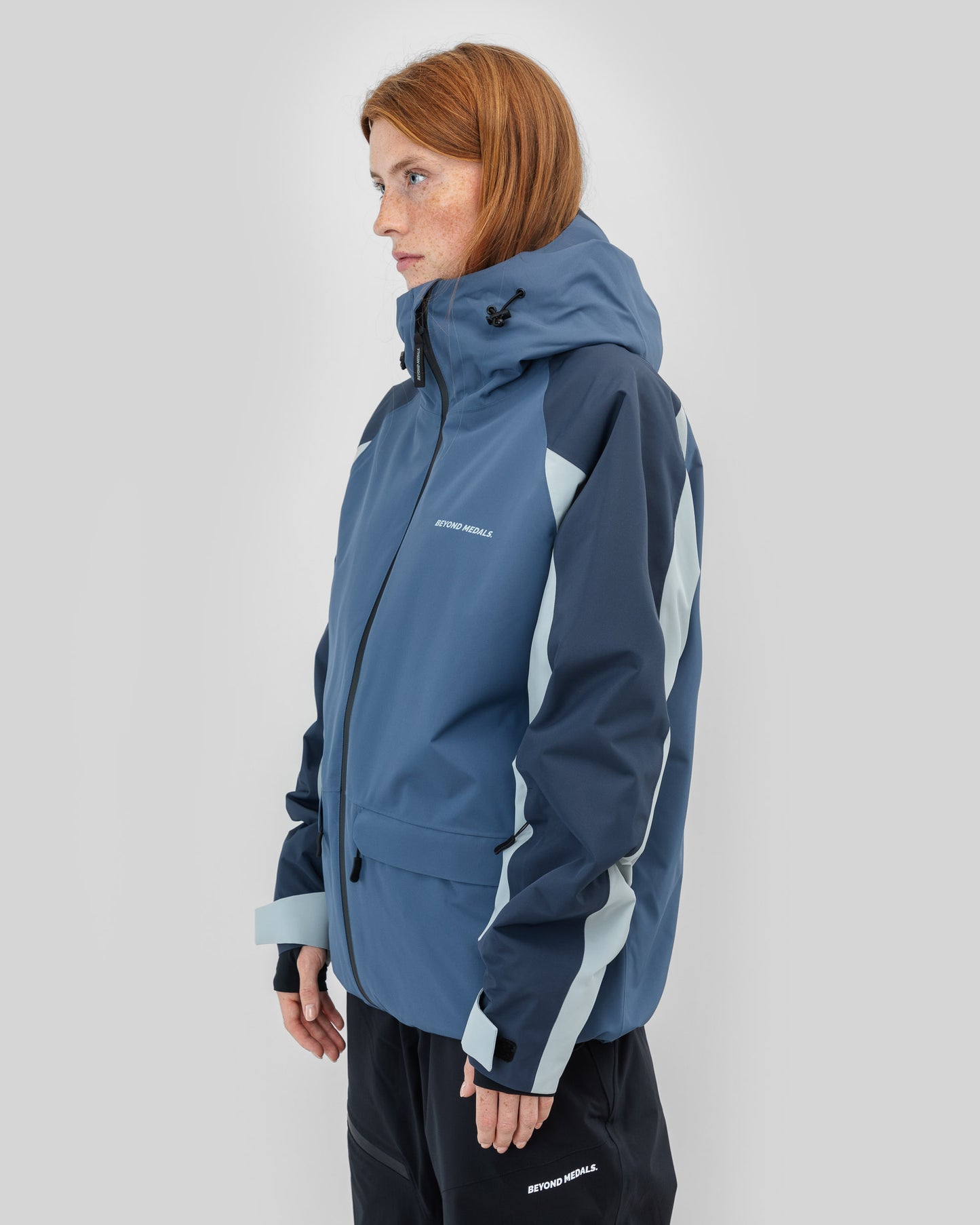 Beyond Medals - Nostalgia-takki 2L Sininen