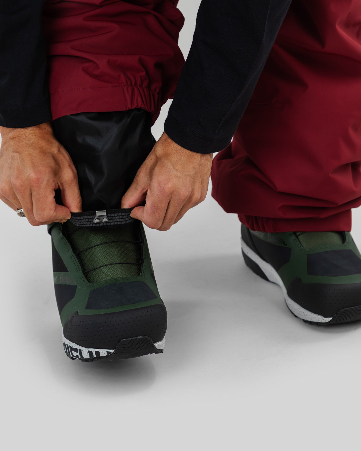 Beyond Medals - Nostalgia-housut 2L, punainen