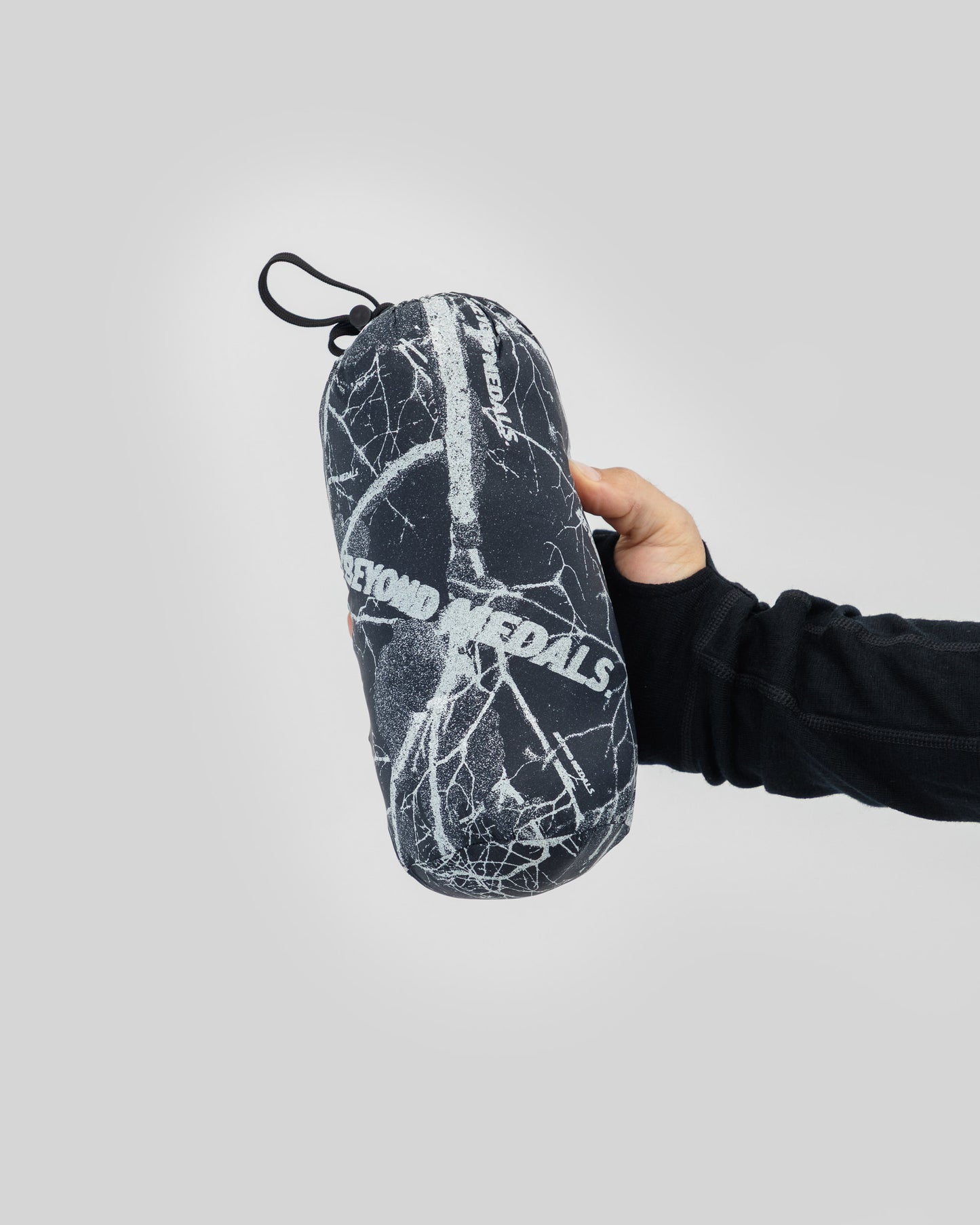 Beyond Medals - Pakattava untuvatakki harmaa