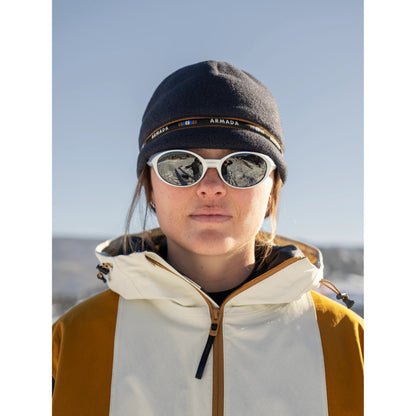 Armada - Nyörilukollinen Fleece-pipo MUSTA